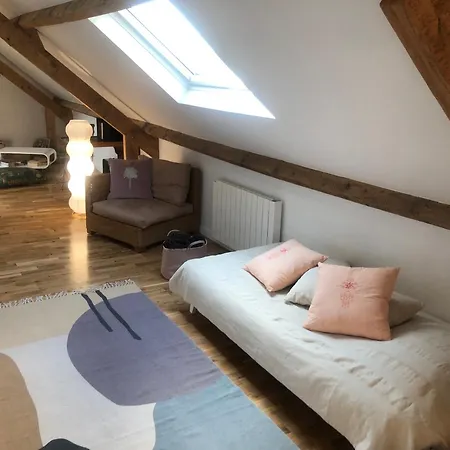 Couette-café En Loft Prive Dans La Campagne